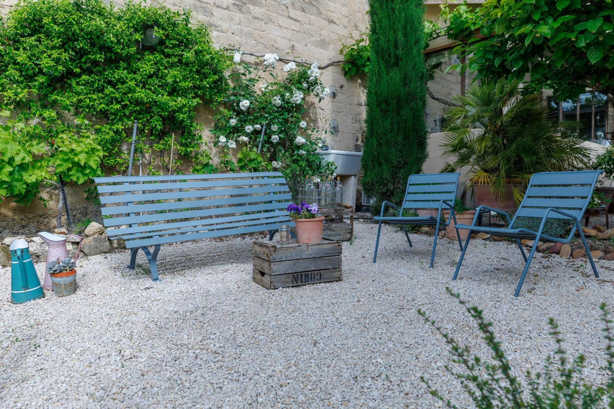 Chambres D'Hotes L'Oreliane En Provence Only Adult Châteauneuf-de-Gadagne Exteriér fotografie
