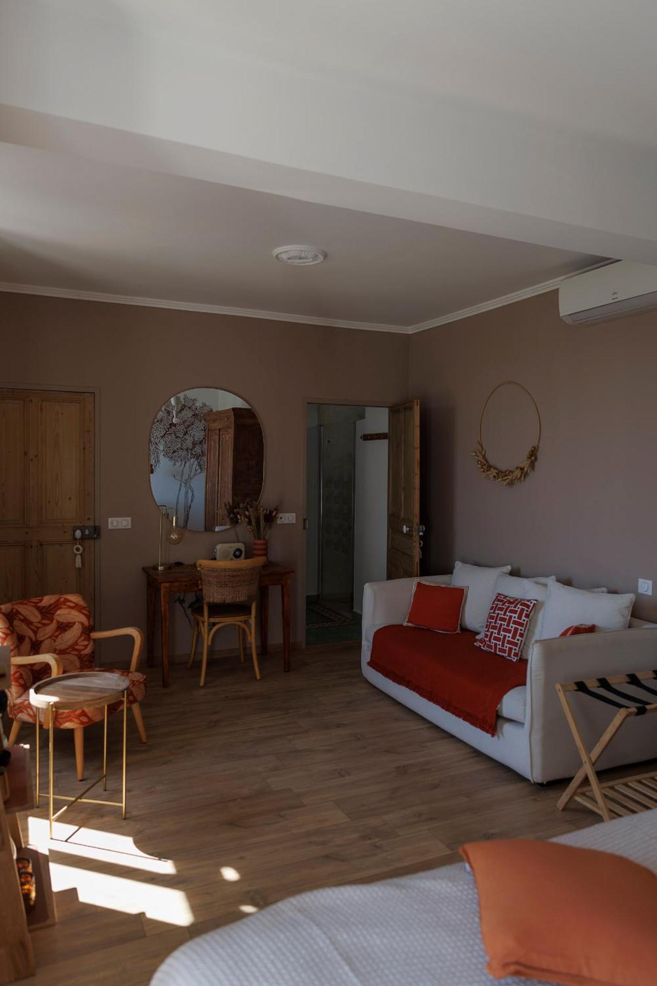 Chambres D'Hotes L'Oreliane En Provence Only Adult Châteauneuf-de-Gadagne Exteriér fotografie