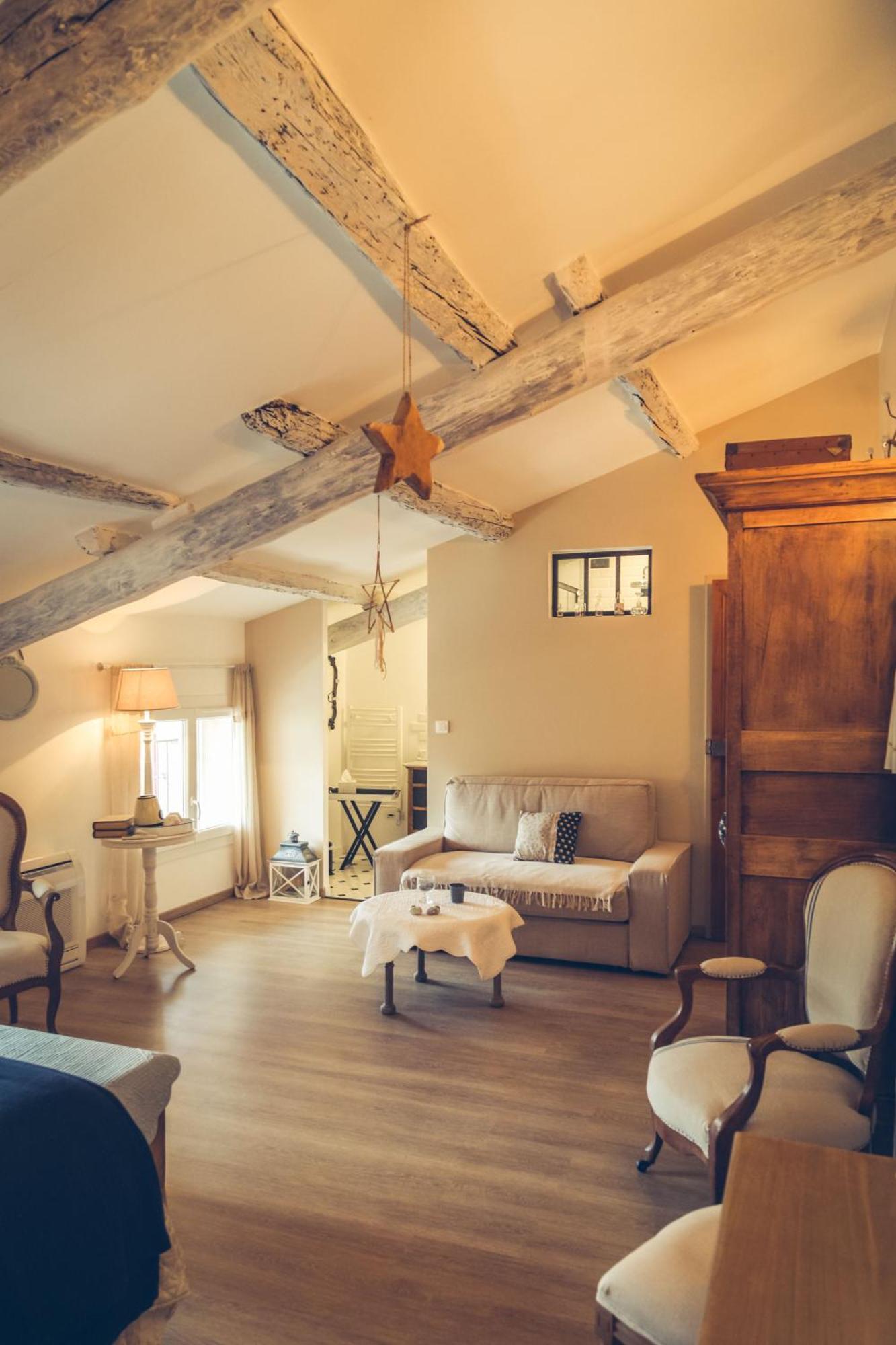 Chambres D'Hotes L'Oreliane En Provence Only Adult Châteauneuf-de-Gadagne Exteriér fotografie